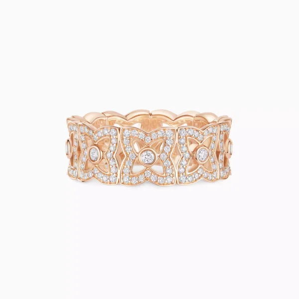 Lotus by DE BEERS small rose gold diamond band